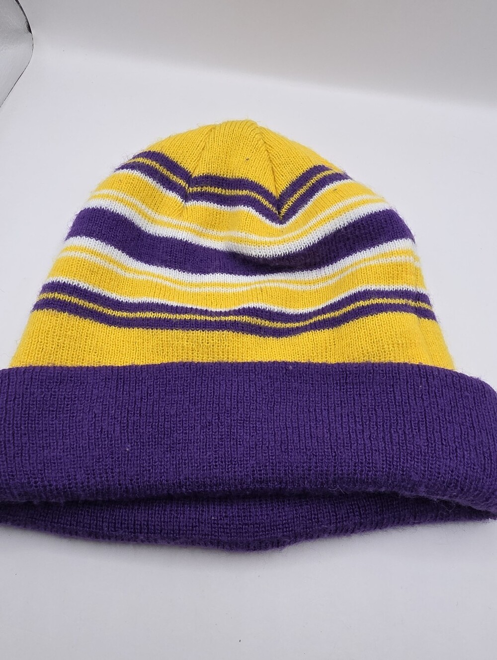 New Era Los Angeles Lakers Beanie Striped Knit Snow Winter Hat - Picture 2 of 4